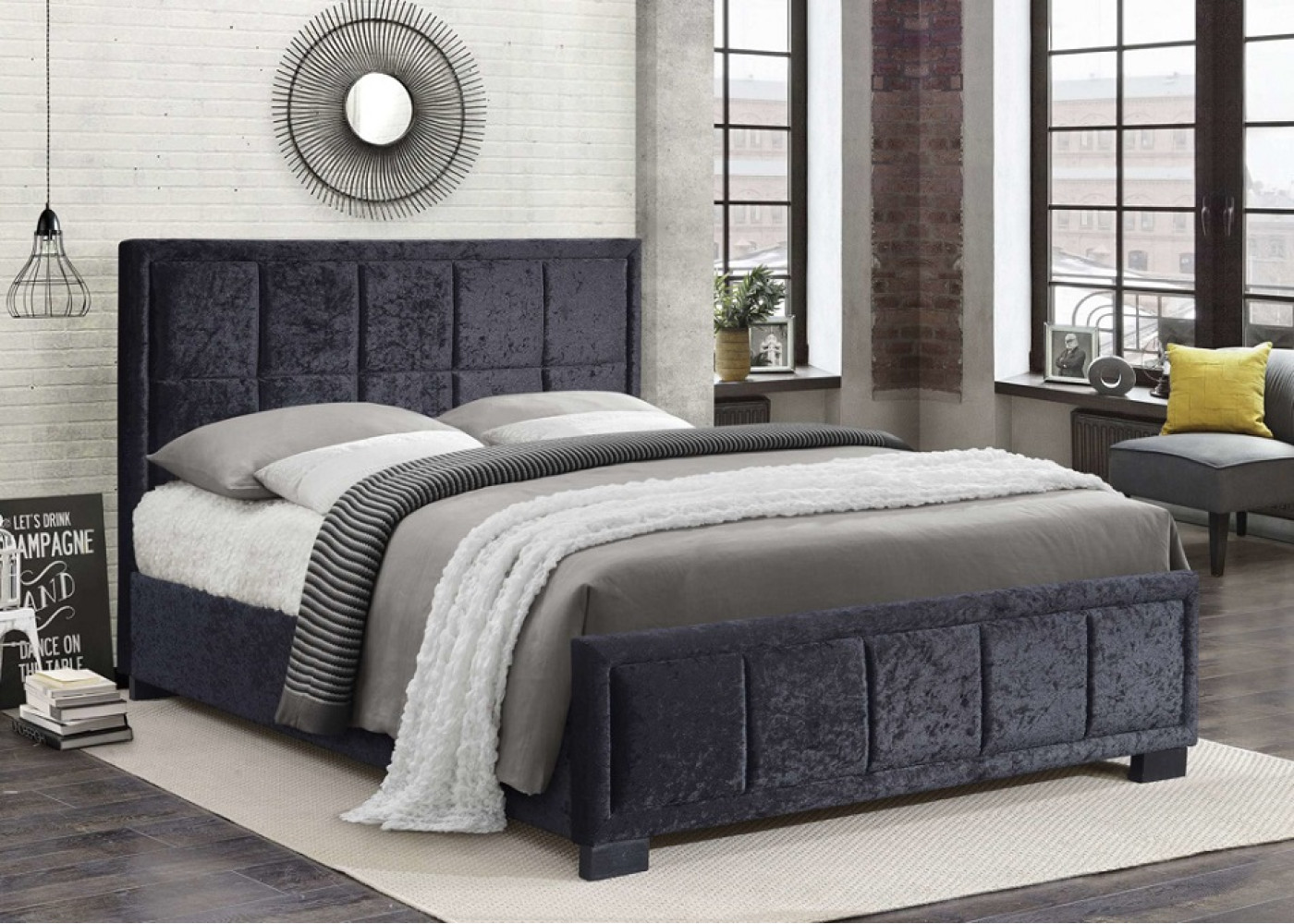 Hannover Bed (Black Crush) 