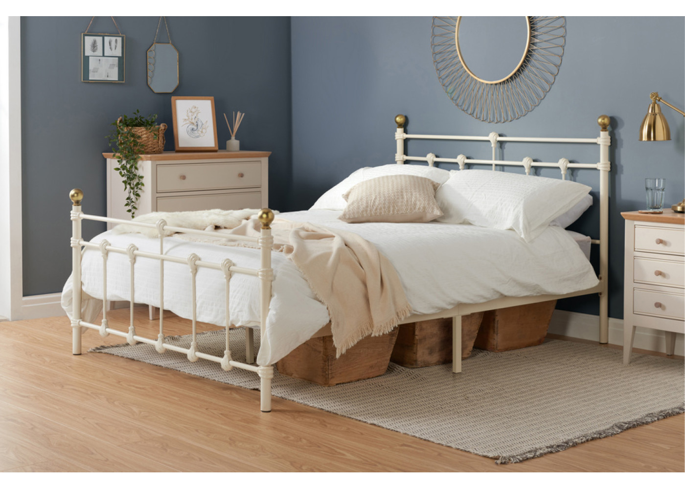 Atlas Bed Frame (Cream) 