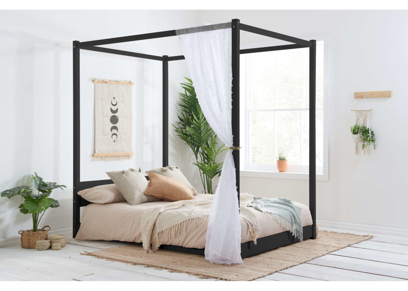 Darwin Four Poster Bed Frame (Black)