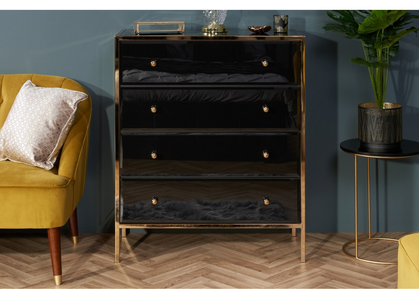 Fenwick 4 Drawer Chest *Low Stock*