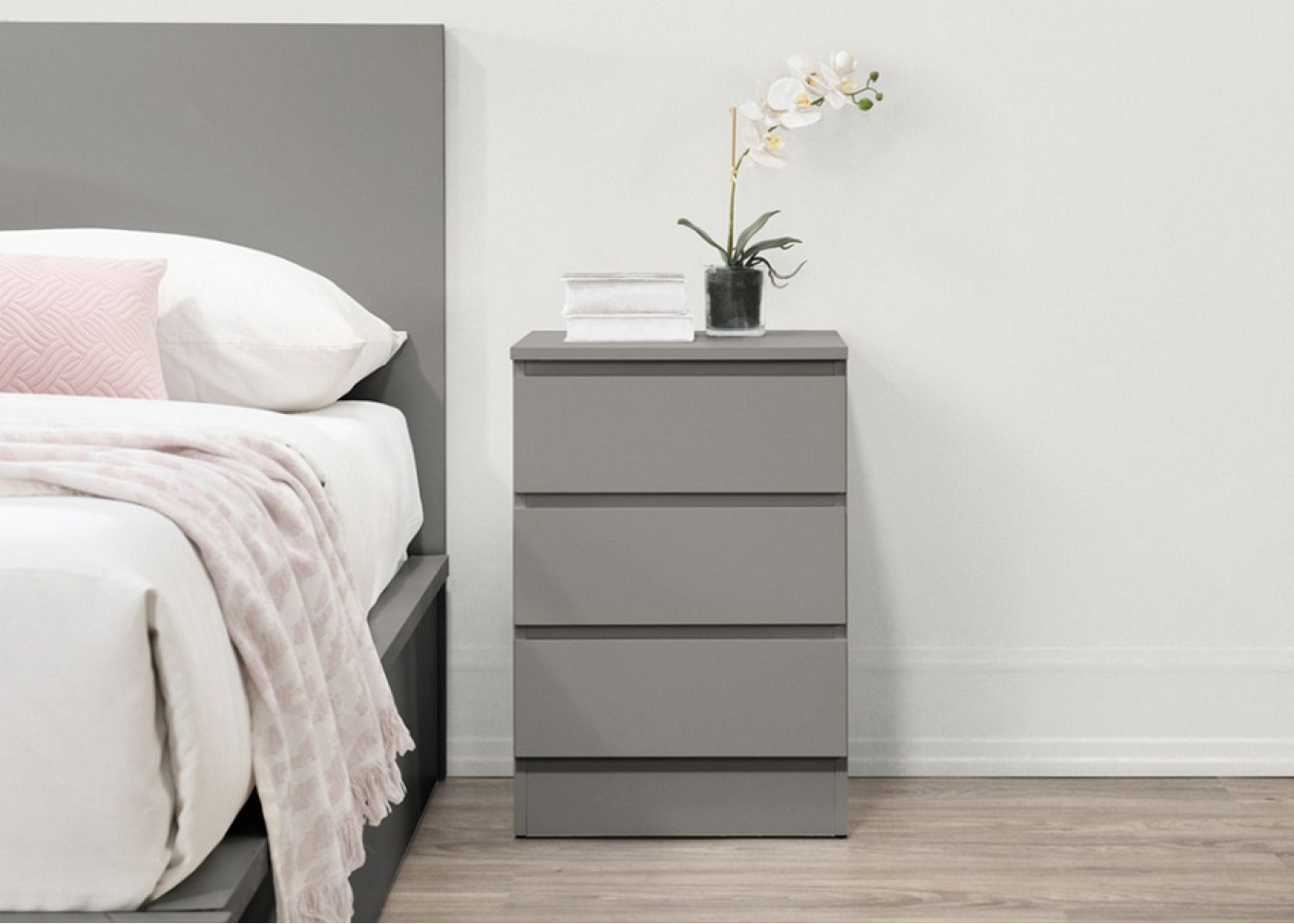 Oslo 3 Drawer Bedside (Grey)