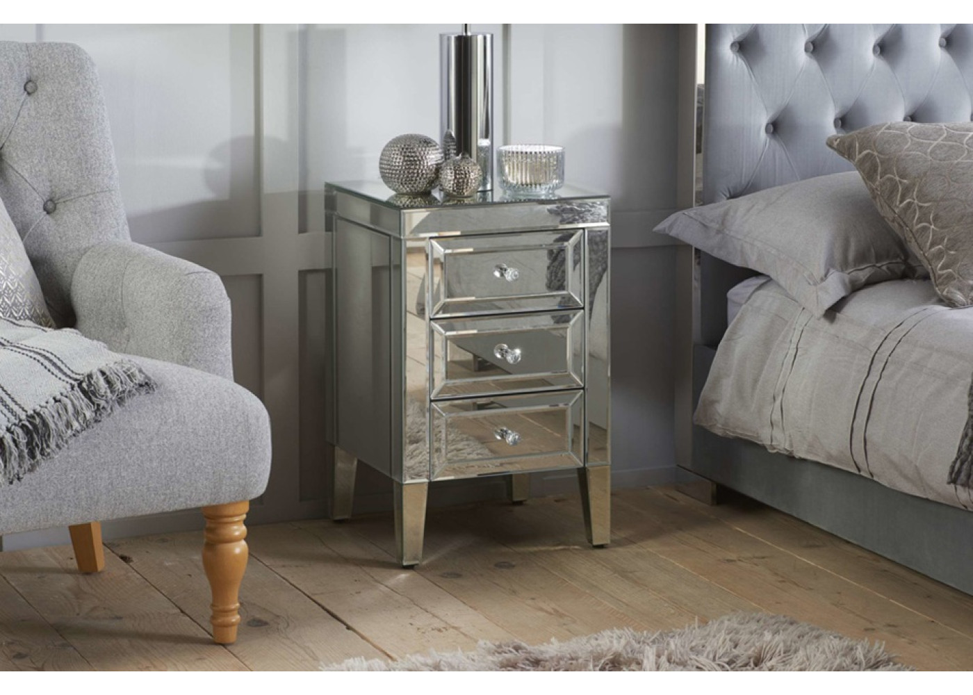 Valencia 3 Drawer Bedside (Assembled)